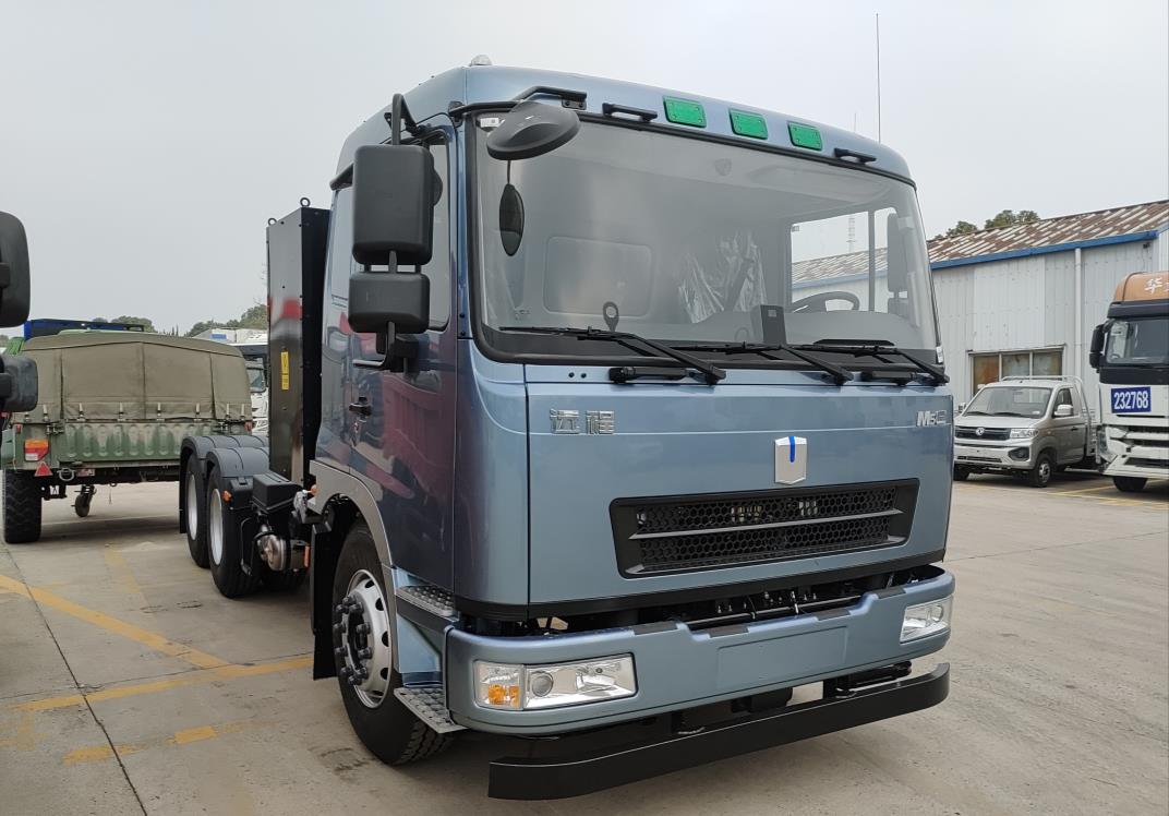 X3E 440-玄武纯电动牵引车-子车