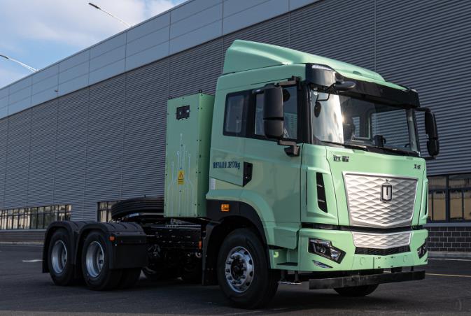 X7E 400-宁德纯电动牵引车